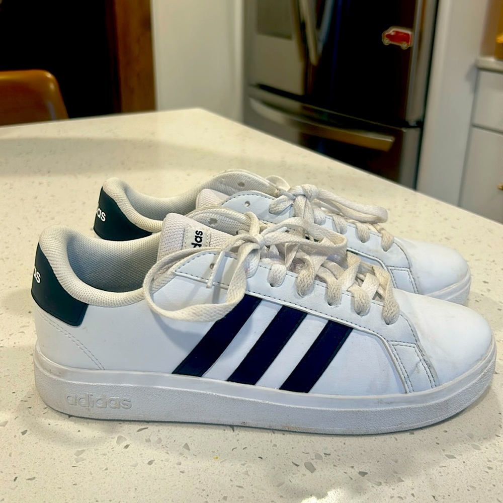 Size 6 big kids.